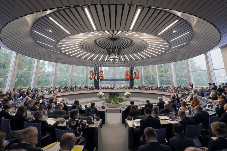 Artificial Intelligence (AI) Act: Council gives final green light to the first worldwide rules on AI